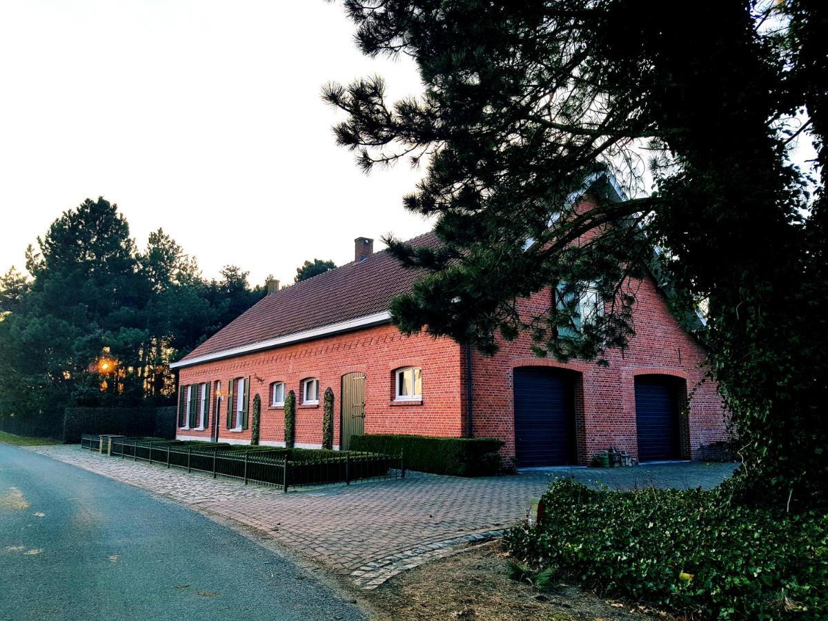 B&B Bergenhof Hoogstraten Exterior foto